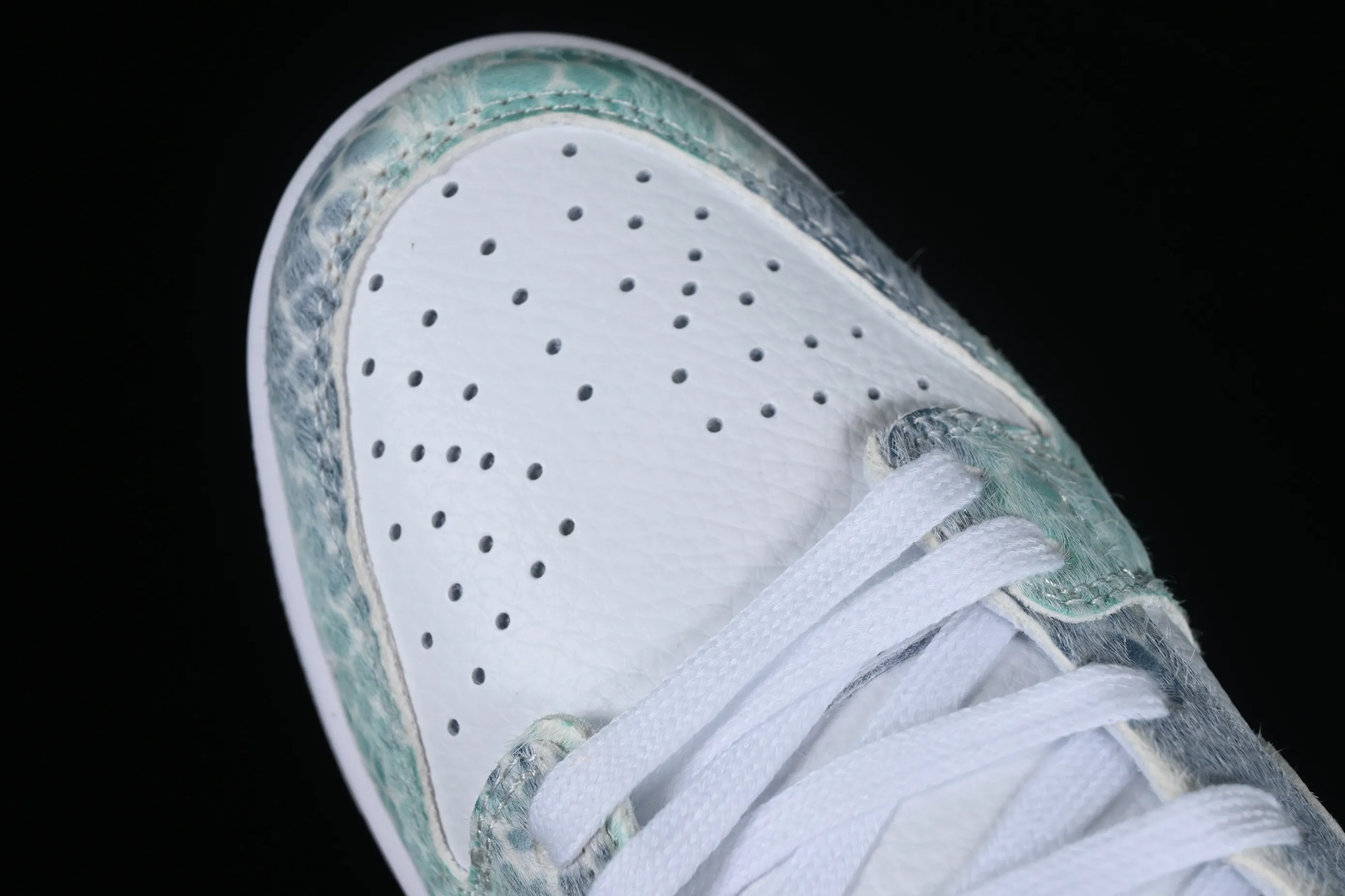 All categories Nk SB Dunk series Nk SB Dunk Low low-top sneakers F version Nk Dunk Low CNY Year of the Dragon Limited New Chinese style customization Steam Puppet-Third Prince Ao Bing SB low-top casual sneakers DV0831-101